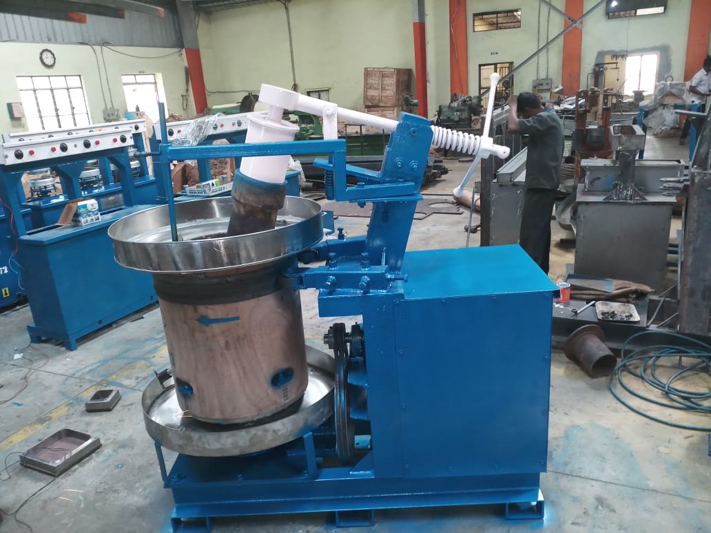 Chekku Oil Machine
