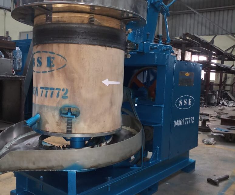 Wooden Chekku Machine Manufactures in Dharwad, Karnataka