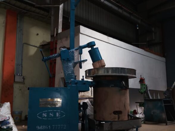 Chekku Oil Machine in Mandya, Karnataka