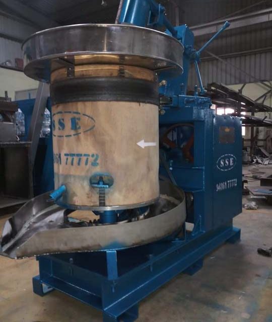 Wooden Oil Extraction Machine in Tumkur, Karnataka