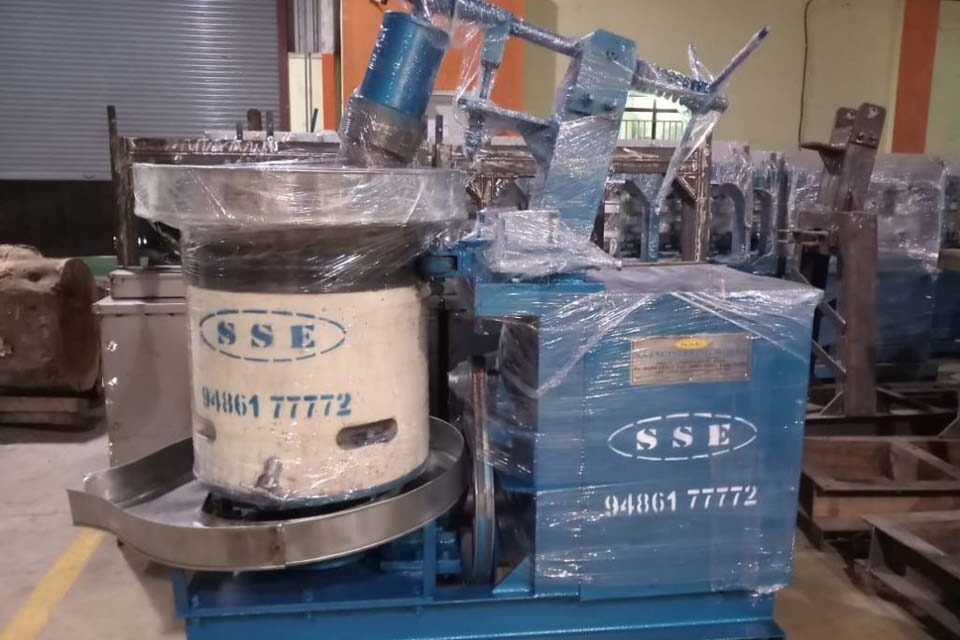 Marachekku oil crushing machines in Kumbakonam