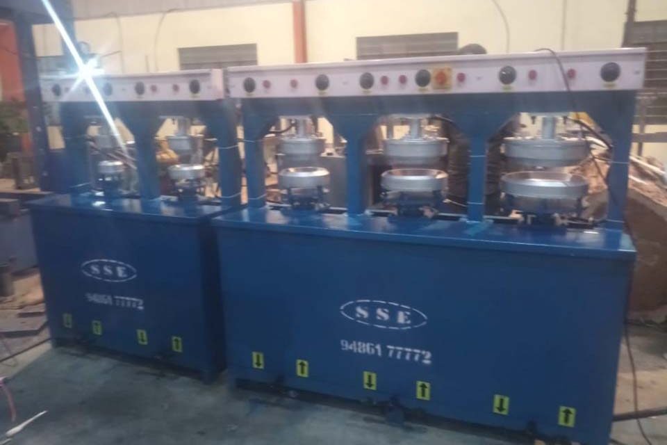 Areca Plate Making Machine